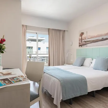 O7 Nordeste Playa 3* Can Picafort (Mallorca)